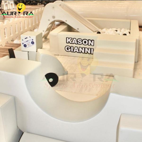 White Soft Play Indoor Equipment Farm Bounce House Baby Mats And Fence