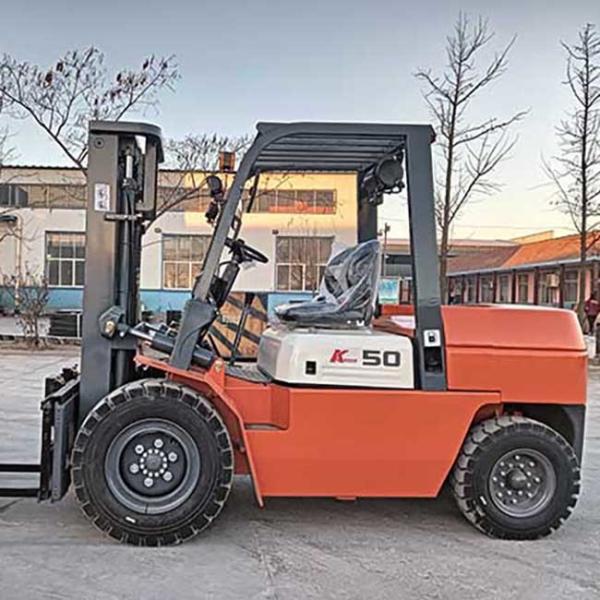 Chinese Gasoline Powered Forklift 5000kg CPCD50 Counter Balanced Lift Truck