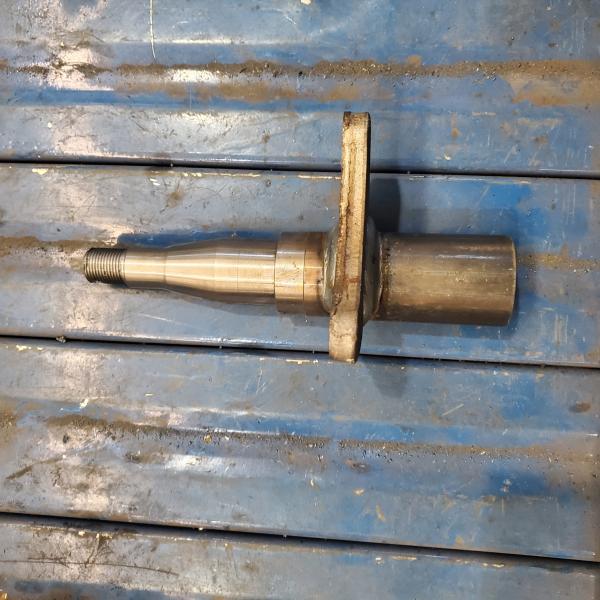 45*215mm Trailer Axle Spindles 2000lbs Easy Lube Spindle With Mounting Plate