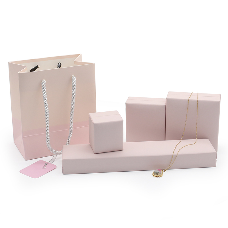 Customization PU Leather Jewelry Box For Wedding Ring Packaging Minimalist Design