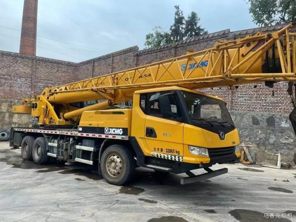 25K5a Hydraulic Truck Crane with 5 Boom Sections and ISO9001 Certified Used Equipment