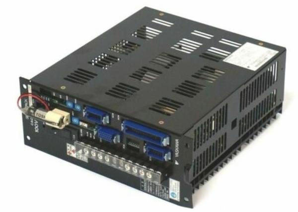 YASKAWA  CACR-HR02BAB11Y5 SERVOPACK - AC DRIVE SERVO AMPLIFIER 0-115V 3P 2.7A OUTPUT