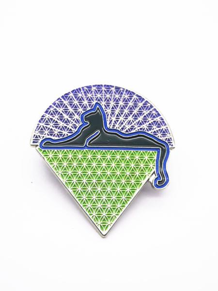 Custom Logo Craft  personalized lapel pins Gift Metal Plated brass lapel pins