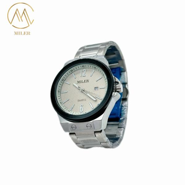 New Model 7 Dail Color Waterproof Quartz Movement Watch with Stainless Steel Strap