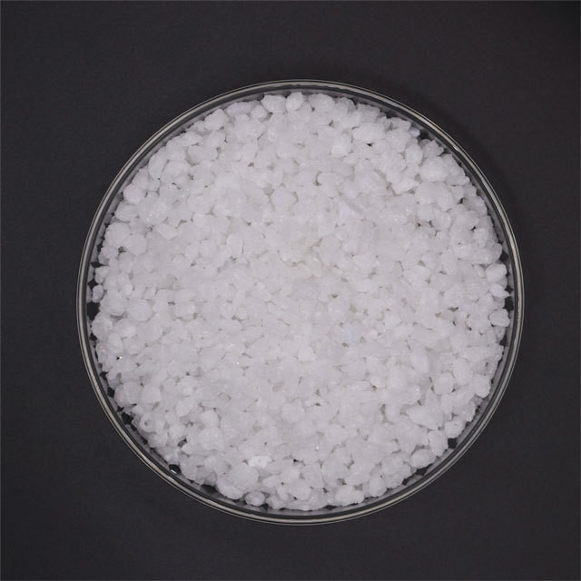 Sandblasting White Fused Aluminum Oxide Powder F80 with High CaO Content and Purity