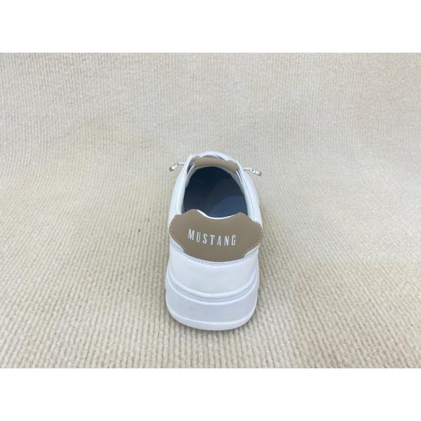 Women comfort flat heel sport shoes with breathable mesh and lace up