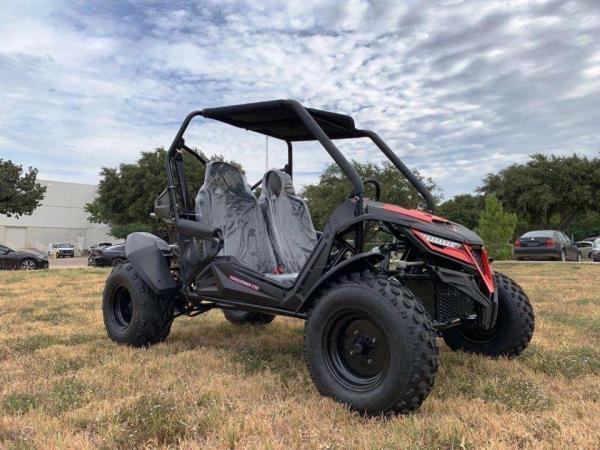 Oil Cooled 2.1 Gallon 8.2HP Gas Utility Vehicles