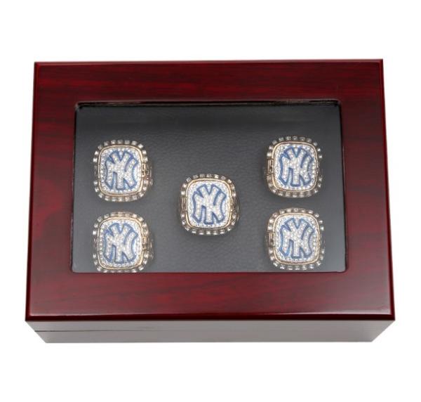 Square Shape Jewelry Wooden Box For Rings Matt or Glossy finish