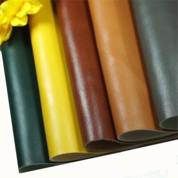 PVC 158 牛皮の穀物パターン 人工合成革 バッグ用 靴用 偽造革用布
