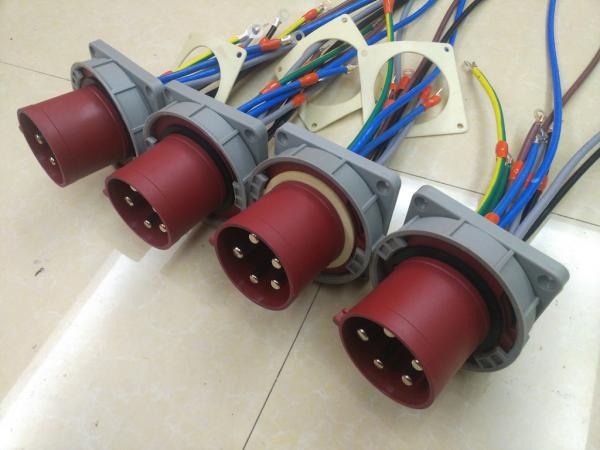 le panneau industriel thermoplastique étanche de prises de prise de 415V IP67 a monté