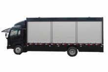 King Run Outdoor Logistics Shower Vehicle Customizing Special device: hot and cold water supply system, shower device