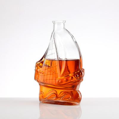 500ml 750ml Shaped Liquor Bottle with Cork Made of Super Flint Glass Material
