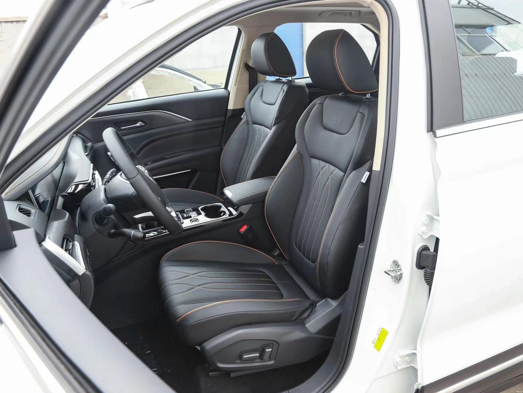 Компакт Suv двигателя Bestune T77 1.5T с камерой 360 новой