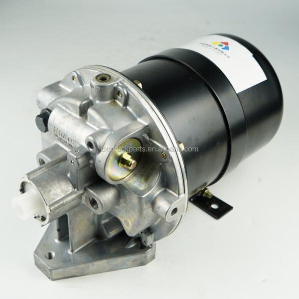 OEM 21010-Z5525 Water Pump for Nissan UD Bus FE6T Engine Cooling System with Metal Material