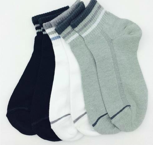 custom logo, design Men Cotton White Crew Socks