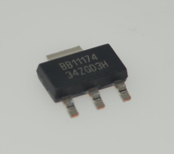 REG1117-3.3 Regulador de voltaje de alta precisión de 3,3 V de baja descarga con límite de corriente de salida de 1 A Protección térmica y habilitado en paquetes en miniatura