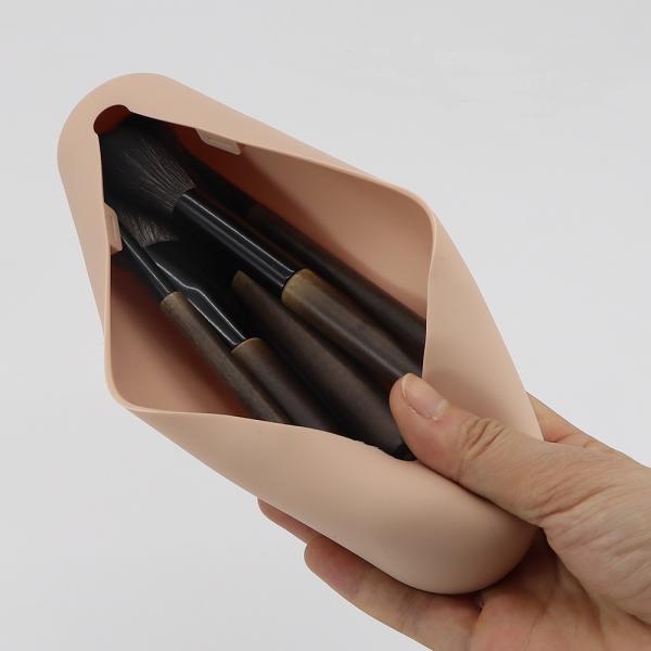 Fashion Style Customized Portable Silicone Makeup Brush Pouch Bag for Cosmetic Storage