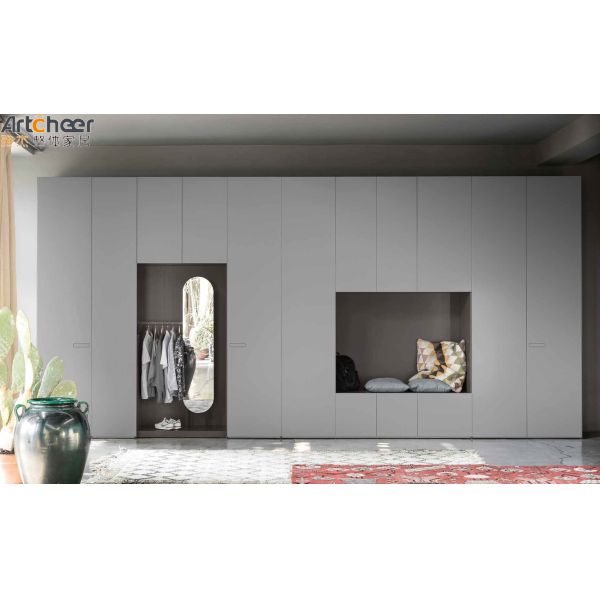 Customizable Size Wardrobe with Melamine Finish and Hinged Door for Modern Bedroom Furniture