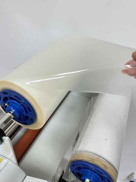 Non-Toxic Coating Bio-Based Waterborne Varnish Film 1280mm Lamination Film for Luxury Gift Box Exterior Certified by OEKO-TEX