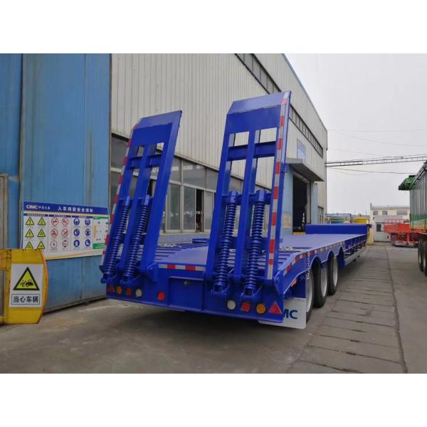 Tri-essieu en acier ou en aluminium 40/45/50/60 tonnes Véhicule de transport lourd à plat bas semi-remorque