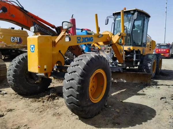 Reliable XCMG 2403 Used Motor Grader Cummins Engine With 3965x610mm Blade
