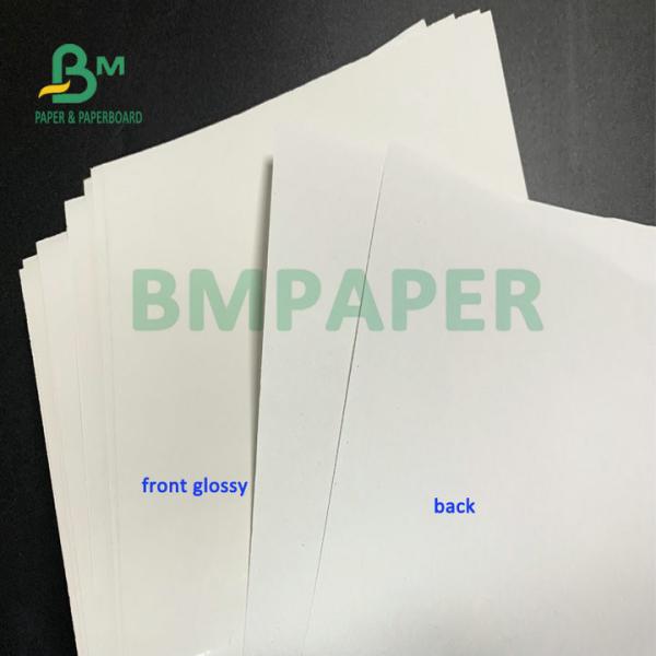 La fonte blanche superbe du lustre 80gsm a enduit le petit pain enorme de papier de 1020mm 1365mm