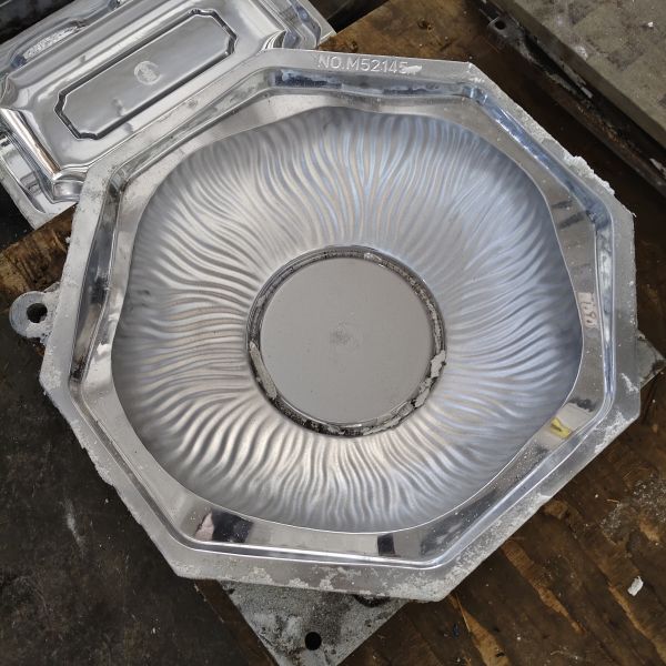 Customized P20 Pressing Melamine Mould For Melamine Urea Dinnerware Making