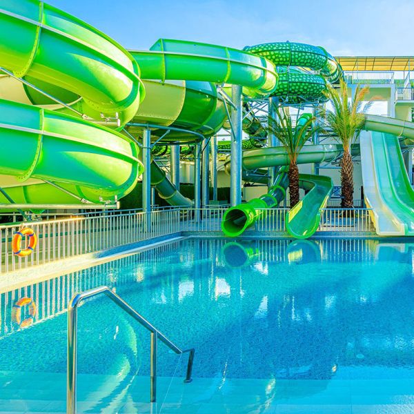 Thrill Seekers Commercial Black Hole Water Slide Aqua Park Water Park Equipment