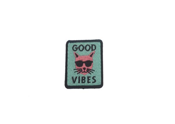Cartoon Embroidered Logo Patches , Colorful Fashion Embroidered Patches