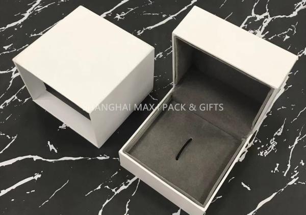 High End Plain Luxury Packaging Boxes , Elegant Retail Matte Matte White Gift Box