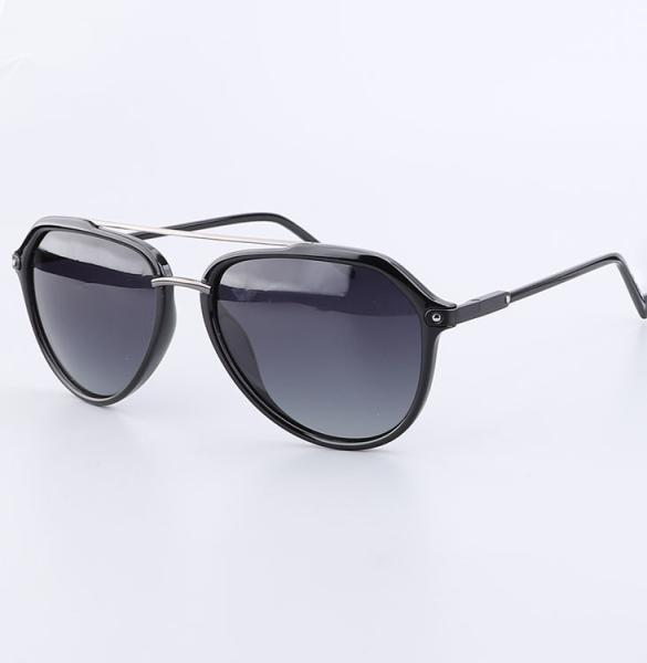 Trending Anti Sun Rays Oversized TR90 Polarized Sunglasses