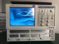 Tektronix DSA8300 Digital Serial Analyzer 70 GHz Oscilloscope