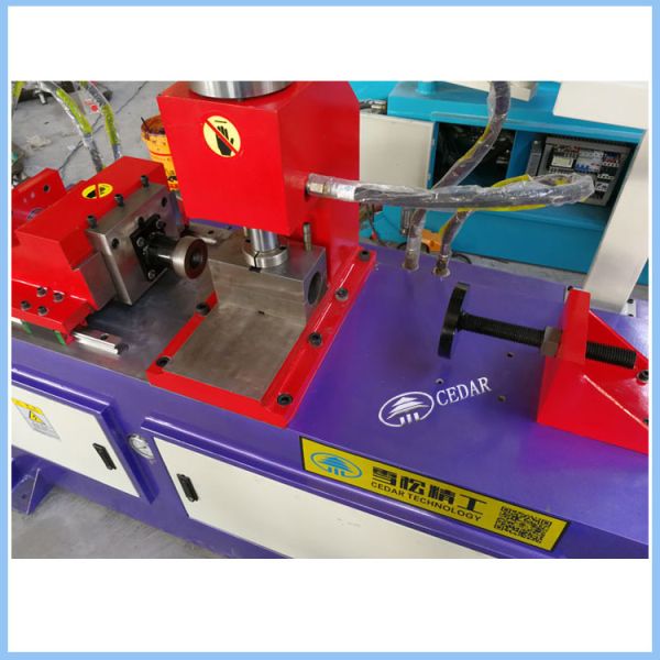 Dual Station Dual Head Tube Shrinking Machine Automatic For Diverse Industries