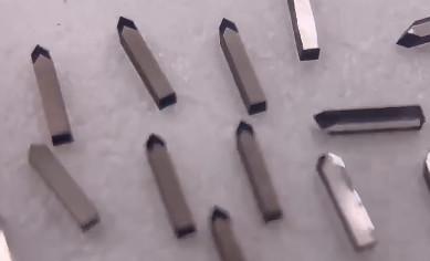 2pt /110 Orientation Mono CVD Diamond Blades For Ophthalmic Knives And Microtomes