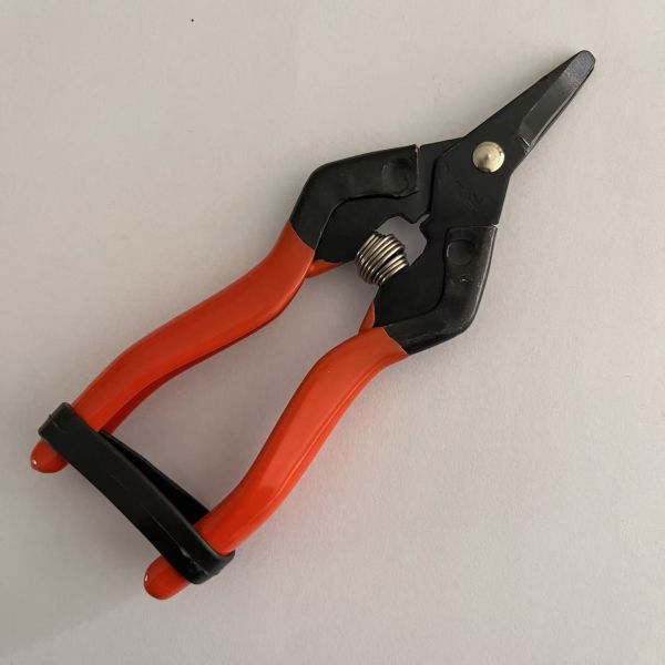 155mm Pruning Shears with SK5 High Carbon Steel Blades and Ergonomic Handle for Precise Garden Cutting