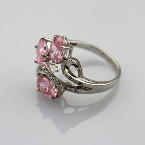 Fashion Jewelry 925 Silver Ring with Cubic Zircon Three Stones Ring(R0098)