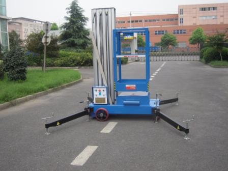 8 m Aluminum vertical mast lift manlift single mast lift vertical platform lift aerial work platform