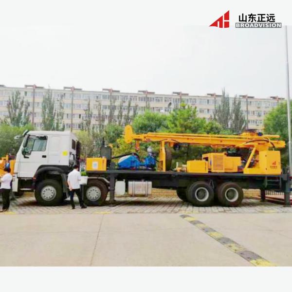 Heavy Duty 132KW Truck Mounted Rotary Drilling Rig 7500Nm With Mud Pump