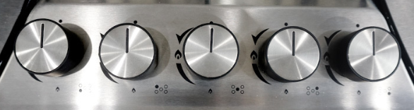 5 Burner Stainless Steel NG LPG Gas Cooktop Electric Built In Kitchen Stove With Metal Knobs