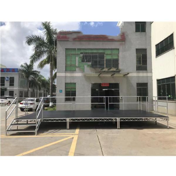 Escenario portátil de aluminio de montaje rápido Plataforma de escenario de aluminio ligero para conciertos