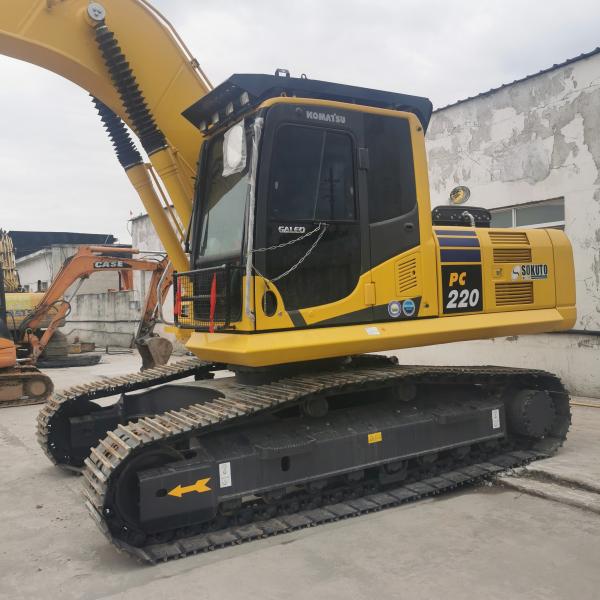 Second Hand Komatsu PC220-8 Excavator Original Japan 22Ton Operating Weight 2023 Year