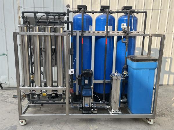 2.2KW Reverse Osmosis Water System Treatment Plant 1000Lph