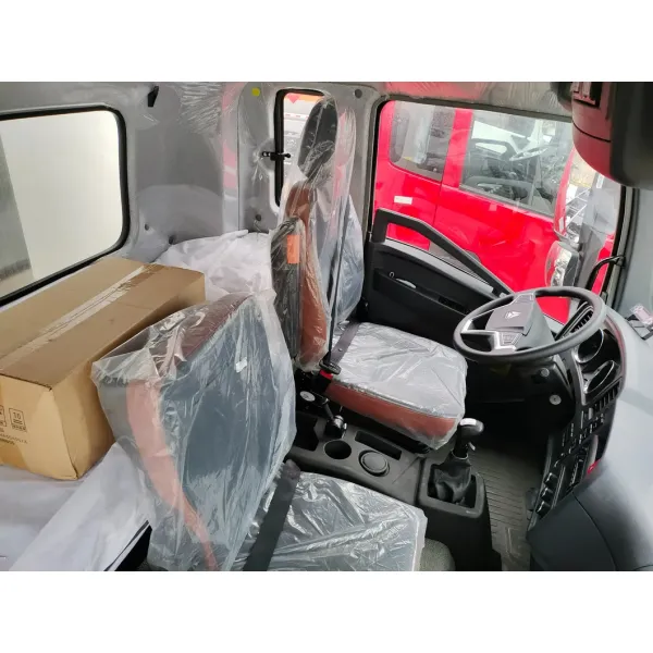 Sinotruk 20t Refrigerated Truck for Fresh Seafood Delivery