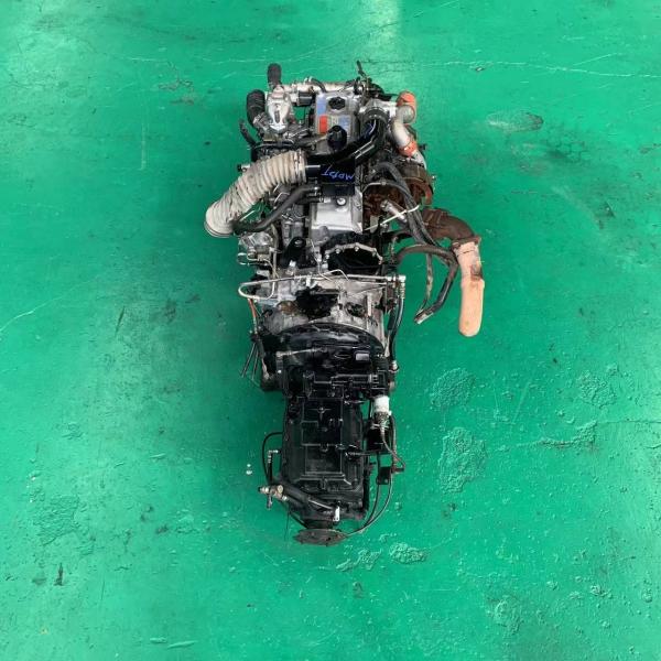 300hp Nissan UD MD92T Used Diesel Truck Engines 6 Cylinders