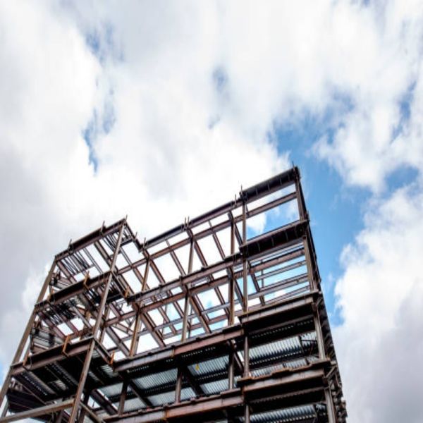 Quick Assembly Prefabricated Steel Warehouse with 50 Years Design Service Life and Bolt or Welded Connection