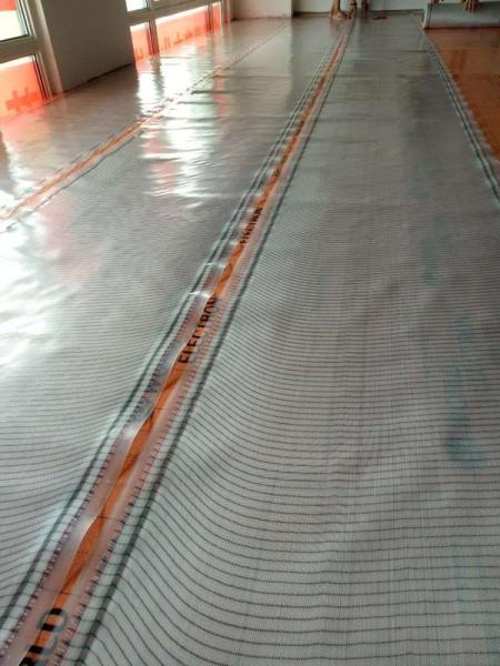 Carbon Fiber Heating Element Film , 220V Infrared Underfloor Heating System