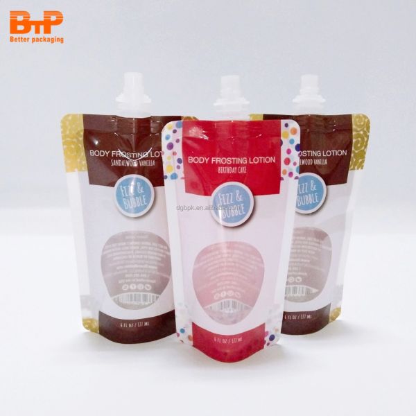 Customized 500pcs 1000pcs Low MOQ Aluminum Foil Packaging Refill Liquid Fruit Juice Plastic Spout Pouches Bags for Drinks