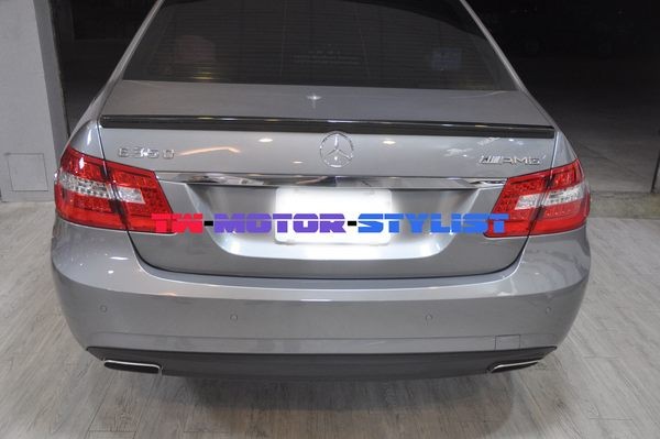 Спойлер задего волокна углерода взгляда BENZ W212 AMG