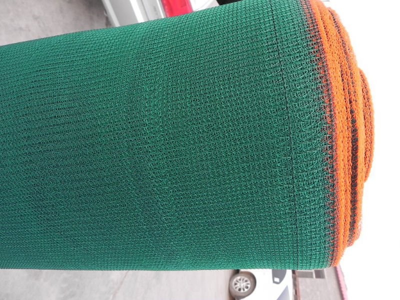 Изготовленная на заказ зеленая сеть тени балкона Hdpe для двора, 120gsm - 180gsm