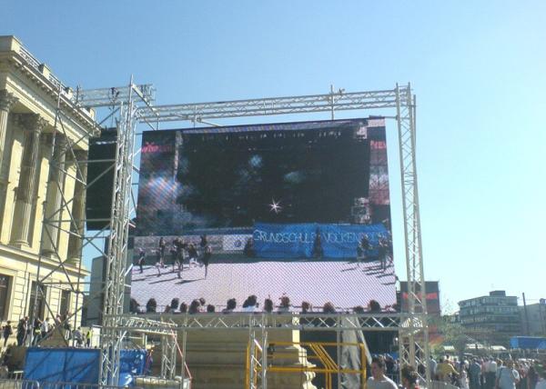P2.5 Profissional Publicidade ao ar livre LED Cartão de visualização LED de alto brilho Display LED Single And Double Color HD